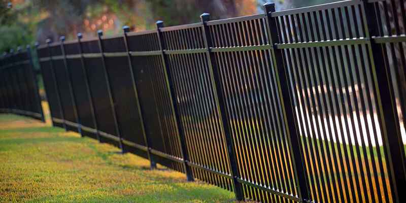 Fence-Installers-Star-Gate-Fence