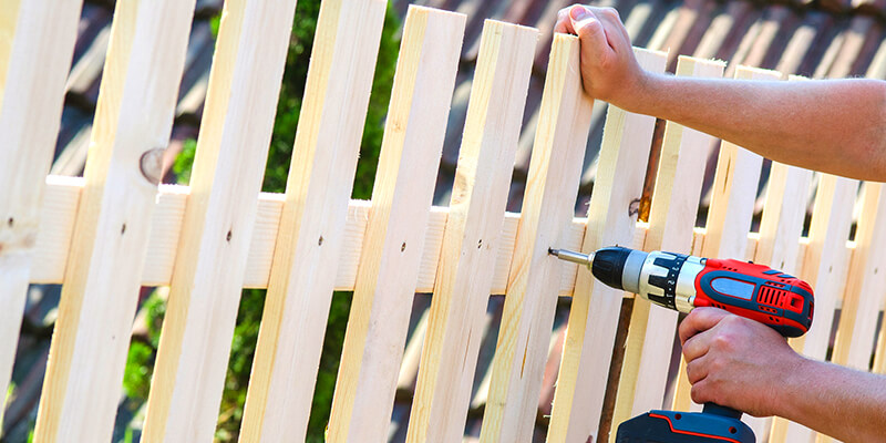 Maintain Your Fence and Gate in Texas - Star Gate and fence