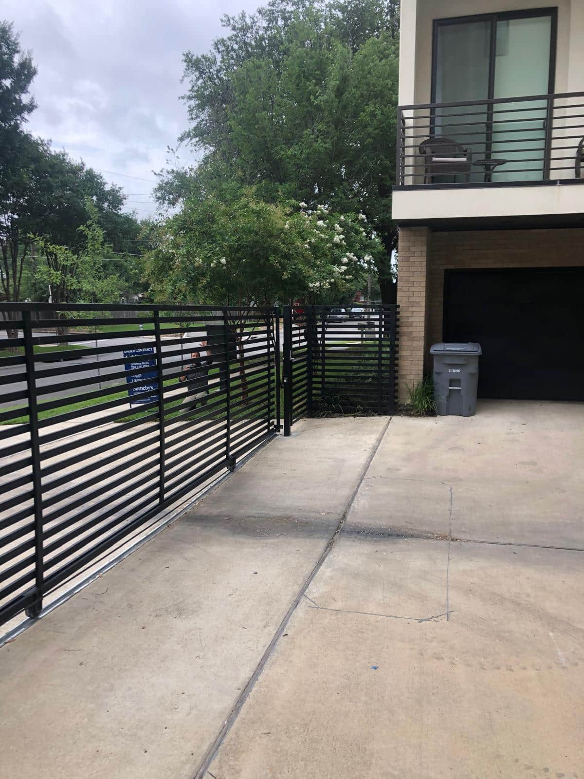 iron sliding gate