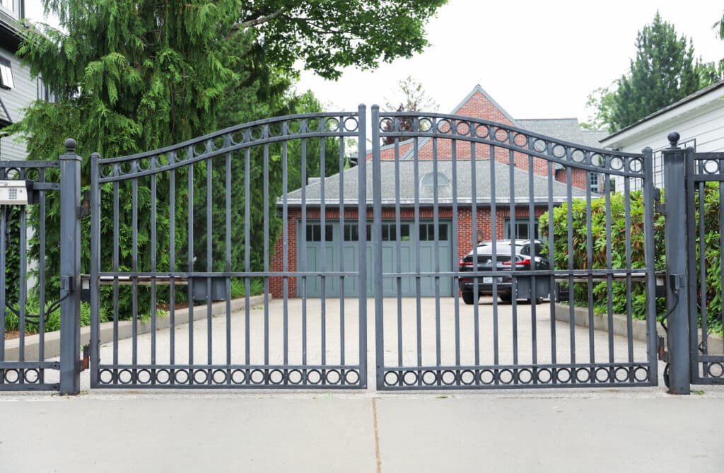 drive way gate installation