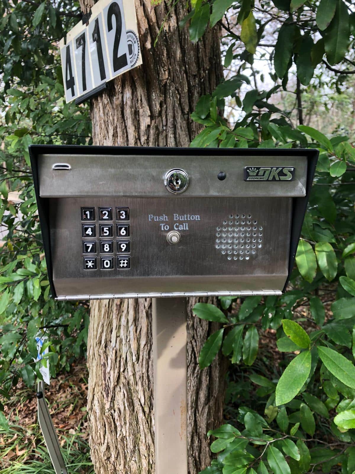 Keypad entry at a DFW driveway gate