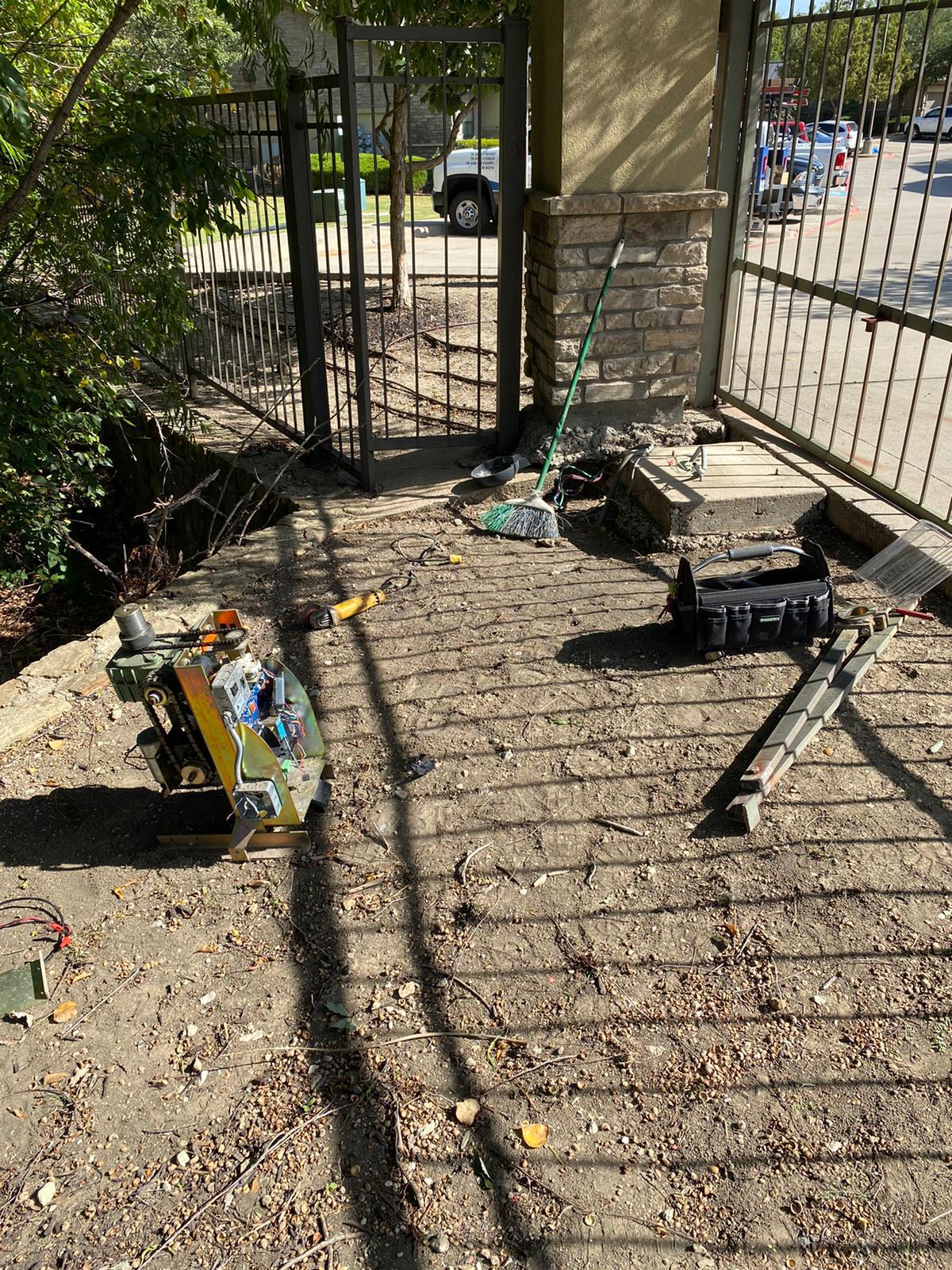 Failed slide gate operator at the entrance before replacement