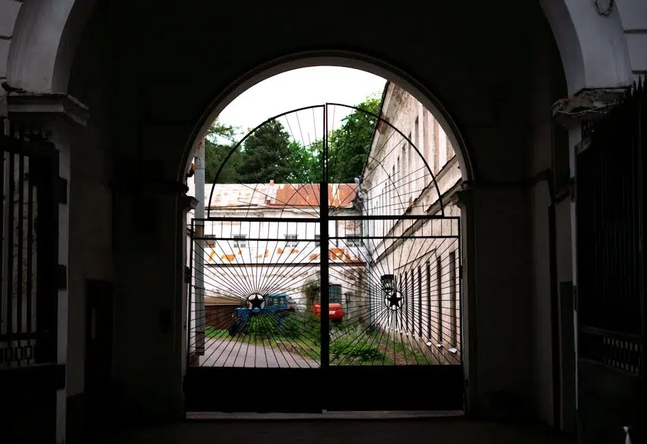 automatic gate repair Dallas results and outcomes in Desoto by Star Gate and Fence
