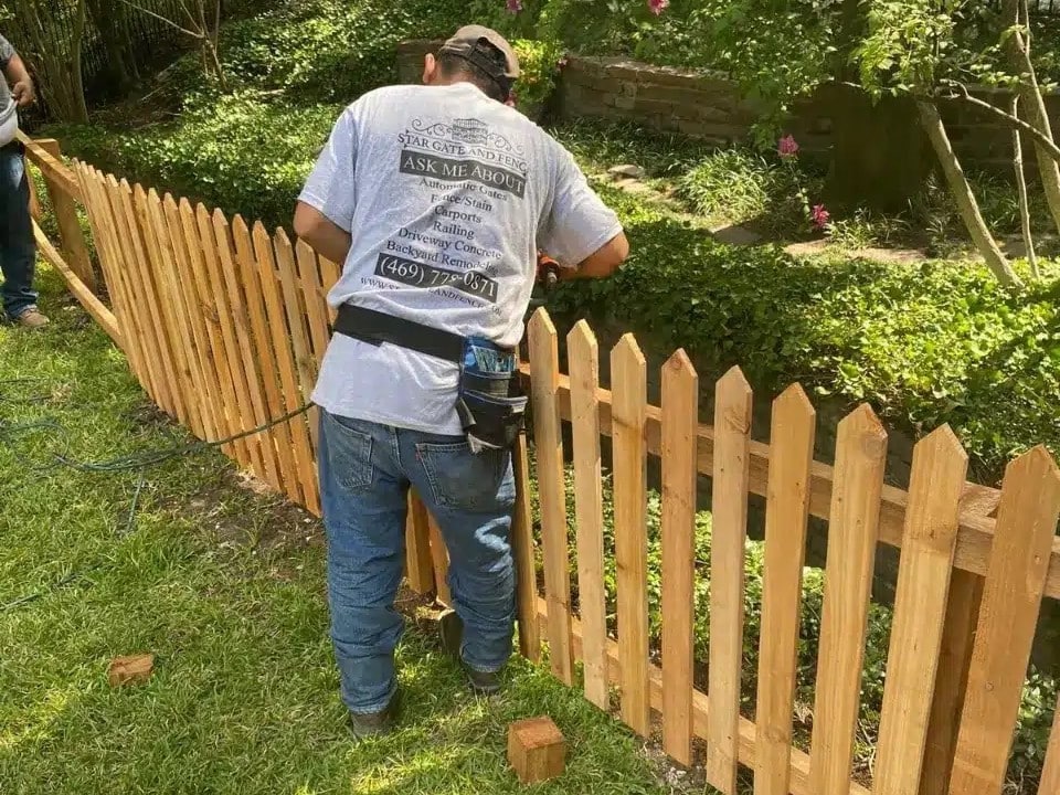 fence repair in arlington
