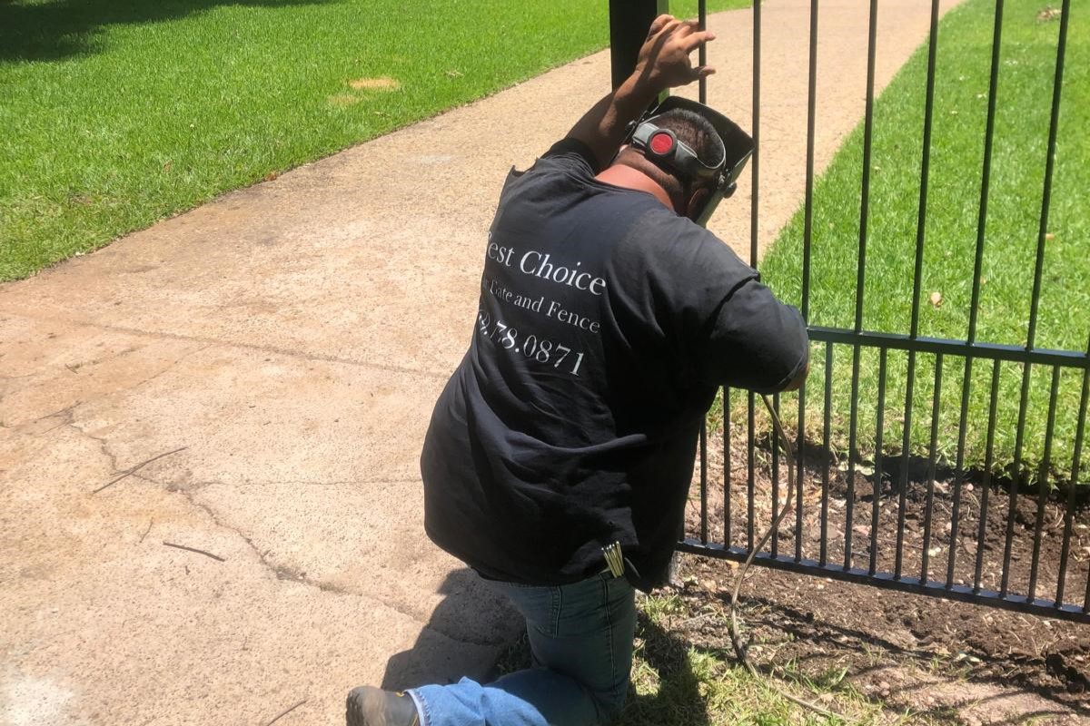gate installation in frisco
