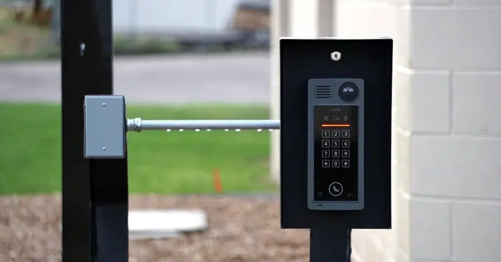 How to Fix an Automatic Gate Keypad Not Working: Complete Troubleshooting Guide - Star Gate and Fence