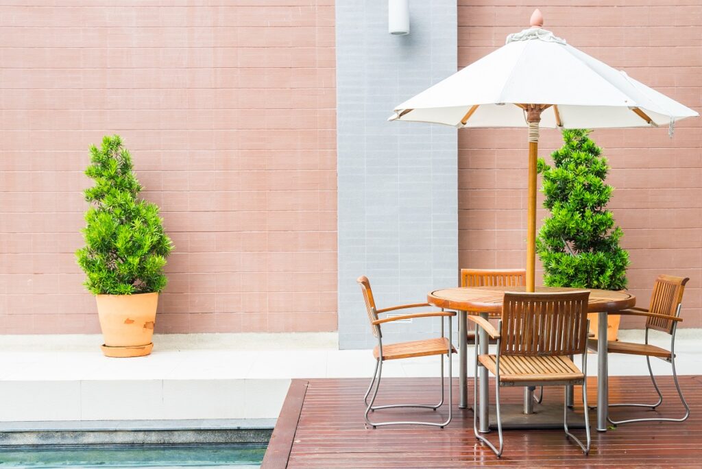 outdoor construction in dallas